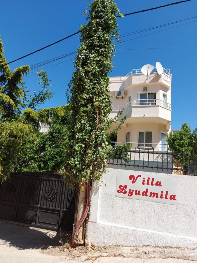 Villa Lyudmila Утьеха Экстерьер фото